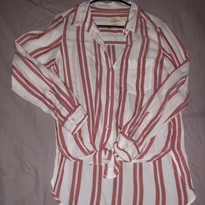 ✨American Eagle button up✨